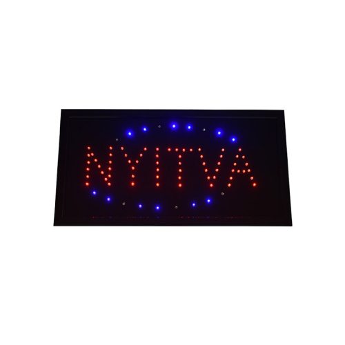 LED tábla NYITVA felirattal